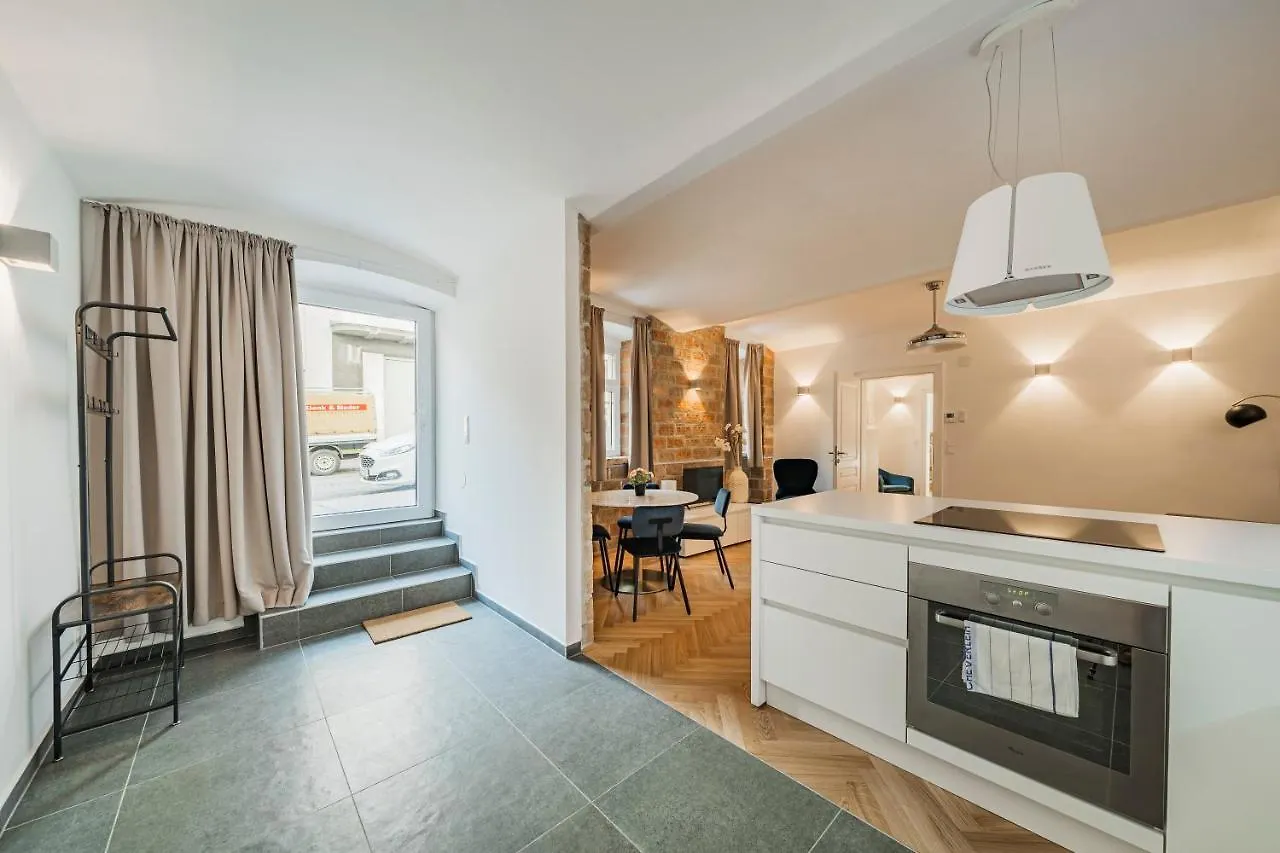 Easy Flat Campus Apartment Vienna Austria